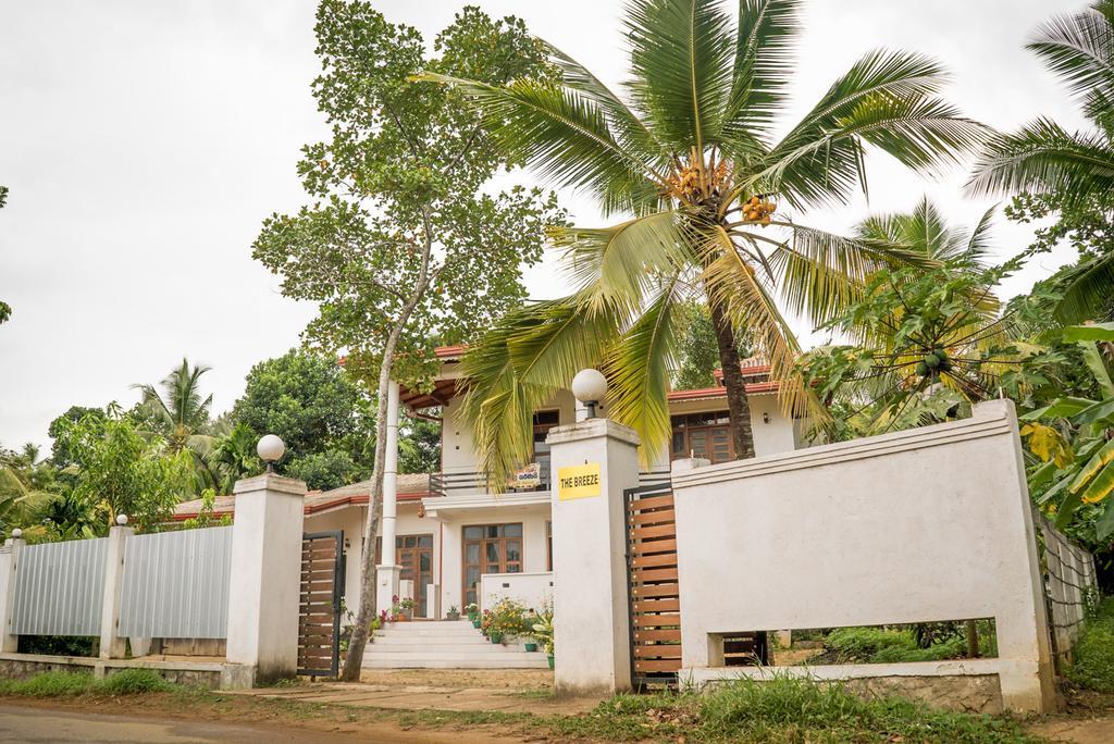The Breeze Pinnawala ภายนอก รูปภาพ